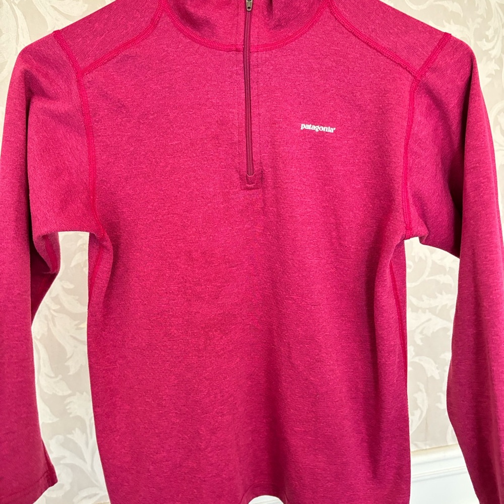 Patagonia Vibrant Pink Pullover